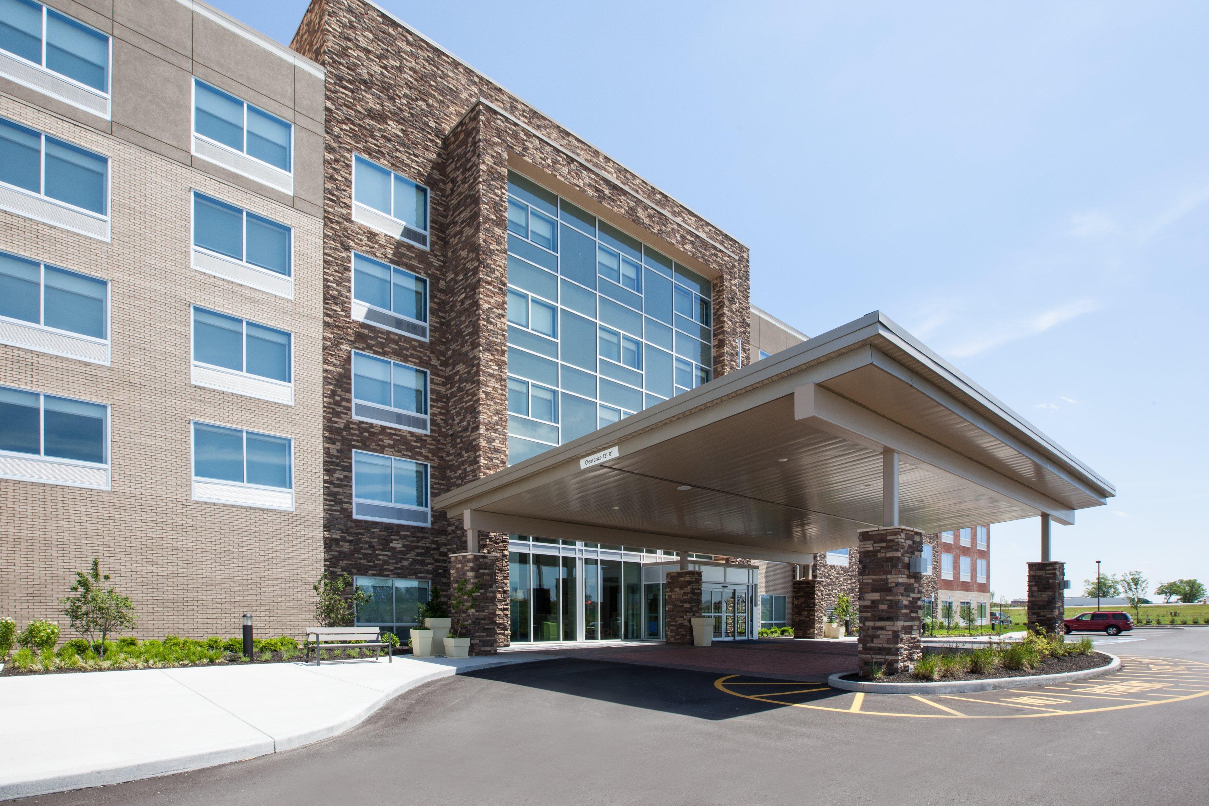 Holiday Inn Express & Suites - Indianapolis Ne - Noblesville Exterior photo